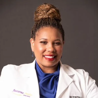 A headshot photo of Dr. Tonra Lowe